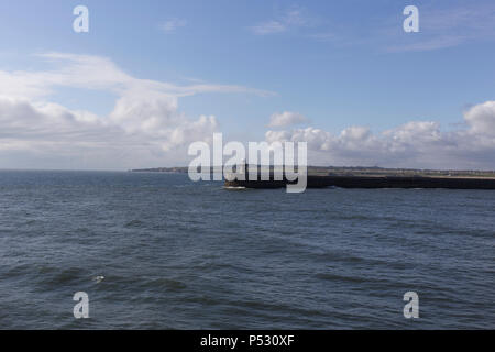 Vue sud de Tynemouth Pier Banque D'Images