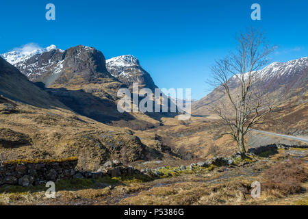 Geàrr Aonach et Aonach Dubhe, Bidean nam Bian, gamme de l'ancienne route militaire, Glencoe, région des Highlands, Ecosse, Royaume-Uni Banque D'Images