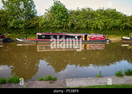 Stowe Hill style remorqueur construit Marine 15-04 William vu de côté à Barbridge sur le Shropshire Union Canal Banque D'Images