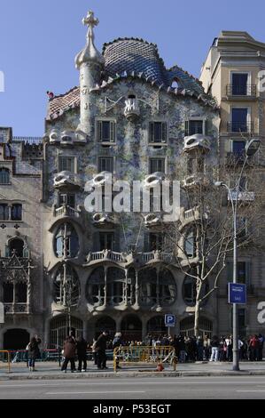 La Casa Batlló (1904-1906), Passeig de Gràcia, 43 arquitecte Antoni Gaudí, Barcelone, Catalogne, Espagne. Banque D'Images