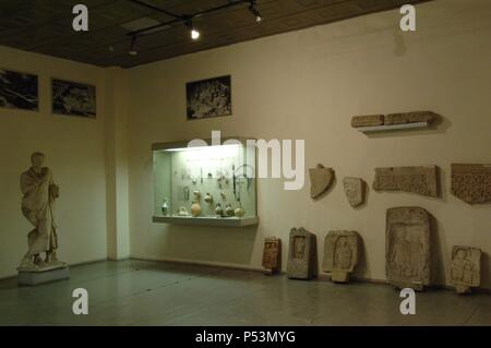 L'Albanie. Tirana. Musée Archéologique National. À l'intérieur. Banque D'Images