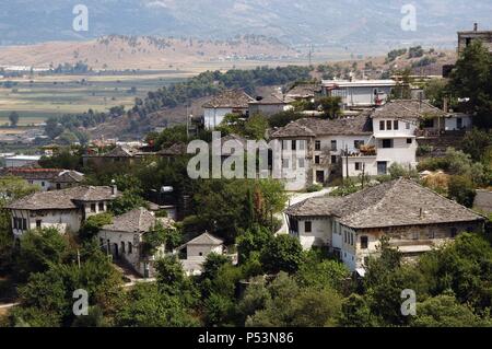 L'Albanie. Gjirokastra ville. Paysage. Banque D'Images