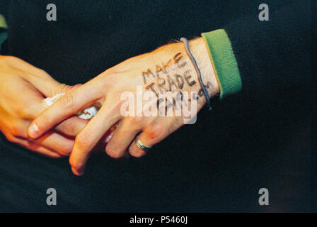 Chris Martin, chanteur de Coldplay backstage au Hollywood Bowl, à Los Angeles, Californie, États-Unis d'Amérique. Banque D'Images