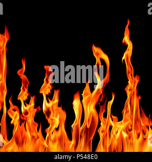 Close up shot of fire flames en noir Banque D'Images