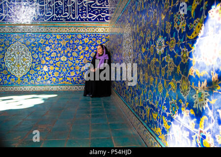 Lieu historique en Iran. C'est une mosquée historique ce nom est Sheikh Lotfollah à Ispahan d'Iran Banque D'Images