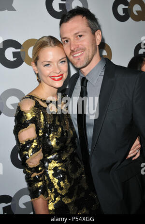 Jaime King. Kyle Newman - GQ Hommes de l'année de travail à l'hôtel Château Marmont à Los Angeles.Jaime King. Kyle Newman 107 cas à Hollywood Life - Californie, Red Carpet Event, USA, Cinéma, Célébrités, photographie, Bestof, Arts, Culture et divertissement, Célébrités, Mode de vie meilleure, Hollywood, événement dans la vie d'Hollywood, Californie - Tapis rouge et en coulisses, musique, célébrités, Topix en couple, en famille (mari et femme) et les enfants - les enfants, frères et sœurs, tsuni@Gamma-USA.com Tsuni enquête de crédit / USA, 2010 Banque D'Images