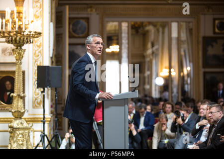 Le Secrétaire général de l'OTAN, Jens Stoltenberg a donné une adresse pré-sommet le jeudi 21 juin 2018 à Lancaster House à Londres, Angleterre, RU Banque D'Images