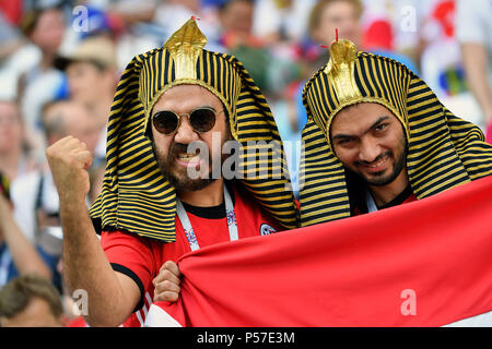 Volgograd, Russie. 25 Juin, 2018. Des fans de football égyptien mâle, Fans, hommes, Homme, l'Arabie saoudite (KSA) Egypte (EGY) 2-1, premier tour, Groupe A, Match 34, le 25/06/2018 à Volgograd Volgograd, Arena. Coupe du Monde de Football 2018 en Russie à partir de la 14.06. - 15.07.2018. Utilisation dans le monde entier | Credit : dpa/Alamy Live News Banque D'Images