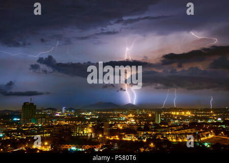 Orage en Malaisie Banque D'Images