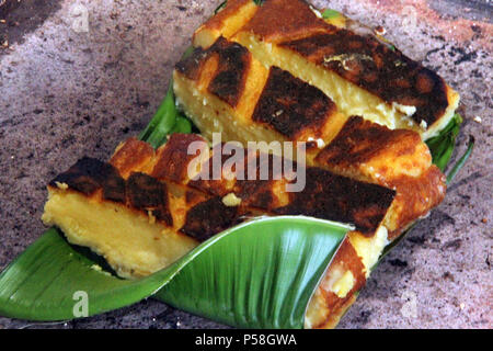 Gâteau, bois de chauffage cuisinière , Rio Grande do Norte, Brésil Banque D'Images