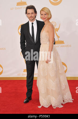 Hugh Dancy, Claire Danes 326 arrivant à la 65e Primetime Emmy Awards au Nokia Theatre de Los Angeles.Hugh Dancy, Claire Danes 326 ------------- Red Carpet Event, Vertical, USA, Cinéma, Célébrités, photographie, Bestof, Arts, Culture et divertissement, Célébrités Topix fashion / Vertical, Best of, événement dans la vie d'Hollywood, Californie - Tapis rouge et en backstage, USA, Cinéma, Célébrités, cinéma, télévision, Célébrités célébrités musique, photographie, Arts et culture, Bestof, divertissement, Topix, verticale de la famille de l'année 2013, enquête tsuni@Gamma-USA.com , Banque D'Images