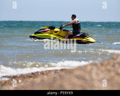 Sheerness, Kent, UK. 26 Juin, 2018. Météo France : une journée ensoleillée et chaude de Sheerness, Kent. Credit : James Bell/Alamy Live News Banque D'Images