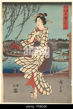 Lieux célèbres dans l'Est de la capitale : un été frais soir à Ryogoku Bridge . Dame en damier noir kimono d'été, randonnée pédestre sur les rives d'un fleuve occupé avec les navires, sous les branches d'un saule dans le vent. Bijin-ga. Partie d'un triptyque. Circa 1847-1848. N/A 194 Beroemde dans plekken de Oostelijke- hoofdstad van een Genietend avondbriesje bij de Ryogoku brug-Rijksmuseum RP-P-2008-208C Banque D'Images