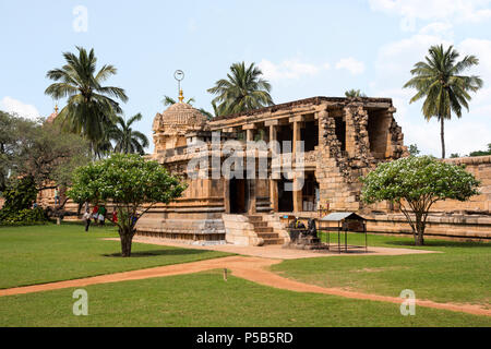 Vue extérieure du temple de Shiva, Gangaikonda Cholapuram, Tamil Nadu, Inde Banque D'Images