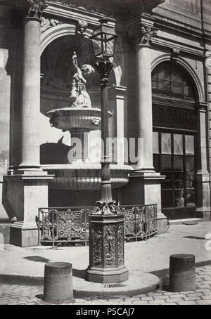 Fontaine Gaillon. no31. Anglais : globe unique avec fer lampadaire monté sur socle sculpté, appuyez sur dans la base. Une fontaine dans un mur niche avec statue d'un petit garçon harponner les poissons avec un trident. 1878. N/A 327 Charles Marville, Fontaine Gaillon, 1878 Banque D'Images