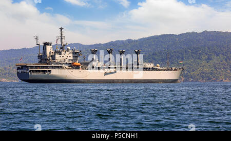 La marine indienne des navires en mer près de Port Blair, Andaman du port de l'Inde. Banque D'Images