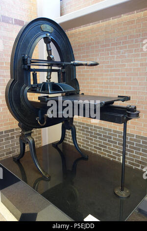 N/A. Anglais : Exposition dans le Robert C. Williams Paper Museum, Atlanta, Georgia, USA. Ce travail est assez vieux pour qu'il soit dans le . La photographie était permise dans le musée sans restriction. 20 mars 2014, 14:02:51. 60 Daderot Adams lettre press, ch. 1820 - Robert C. Williams DSC00721 - Musée du Papier Banque D'Images