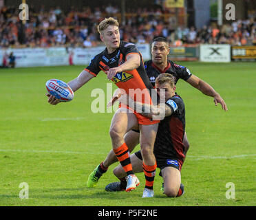 Vendredi 22 juin 2018 , Mend-A-Jungle flexible Stadium, Angleterre ; Betfred Super League, Castleford Tigers v Wigan Warriors;Jake Trueman de Castleford Tiger Banque D'Images