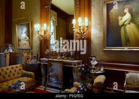 N/A. Anglais : Intérieur de Waddesdon Manor - Buckinghamshire, Angleterre. 8 juin 2016, 07:41:43. Daderot 172 Baron's Room - Waddesdon Manor - Buckinghamshire, Angleterre - DSC07662 Banque D'Images