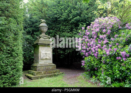 N/A. Anglais : Cat's Monument, Shugborough Estate - Staffordshire, Angleterre. 13 juin 2016, 07:10:48. Daderot 282 Cat's Monument, Shugborough Estate - Staffordshire, Angleterre - DSC00210 Banque D'Images