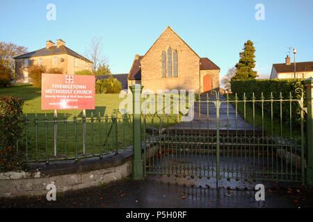 Fivemiletown, comté de Fermanagh, en Irlande du Nord, Royaume-Uni. 3 novembre 2013. Des scènes de rue pour la ville de Fivemiletown Banque D'Images