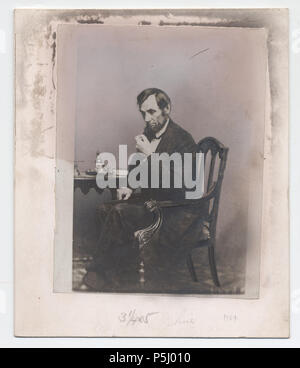 N/A. French : Photo d'Abraham Lincoln. Ostendorf N° O-60 ; Meserve n° M-64. 16 mai 1861. Mathew Brady (1822-1896) Description photographe américain, photographe de guerre, photojournaliste et journaliste Date de naissance/Décès Mer 18 Mai 1822 15 janvier 1896 Lieu de naissance/décès Warren Comté Manhattan période de travail, de 1844 à environ 1887 lieu de travail Ville de New York, Washington, D.C. le contrôle d'autorité : Q187850 VIAF:22965552 ISNI:0000 0001 2209 4376 ULAN:500126201 RCAC:n81140569 10570155 53:NARA WorldCat Abraham Lincoln O-60 par Brady, 1862 BDR Banque D'Images