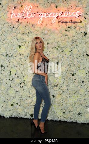 Las Vegas, NV, USA. 26 Juin, 2018. Khloe Kardashian Figure en présence de Khloe Kardashian Cire Figure fait ses débuts chez Madame Tussauds, Madame Tussauds, Las Vegas, NV le 26 juin 2018. Credit : MORA/Everett Collection/Alamy Live News Banque D'Images