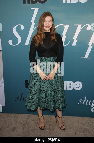 Hollywood, CA. 26 Juin, 2018. Holland Roden, arrivant à la première de HBO'S 'Sharp' Objets au Cinerama Dome, à Hollywood, Californie le 26 juin 2018. Credit : Faye Sadou/media/Alamy Punch Live News Banque D'Images