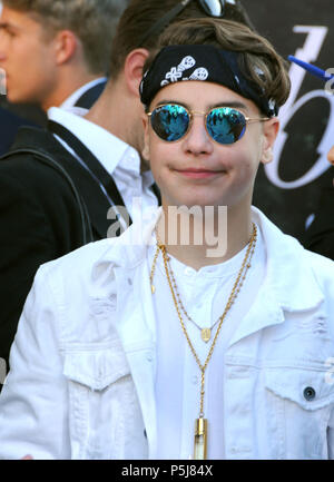 Los Angeles, USA. Jun 26, 2018. Lev Keaton assiste à la première de l'HBO Objets 'Sharp' le 26 juin 2018 au Dôme de Cinerama à Los Angeles, Californie. Photo de Barry King/Alamy Live News Banque D'Images