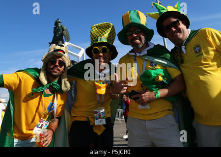 Le Spartak Stadium, Moscou, Russie. 27 Juin, 2018. FIFA Coupe du Monde de Football, le groupe E, la Serbie et le Brésil ; Fans du Brésil : Action Crédit Plus Sport/Alamy Live News Banque D'Images