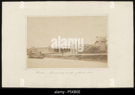 N/A. Nederlands : Beschrijving viaduc. Spoorwegbrug in 't Y, gebouwd 1877 Het viaduc sur de Oostertoegang voorgrond ont rencontré de op het Open Havenfront. Naast het te bouwen Centraal Station. Documenttype foto Vervaardiger Greiner, Albert (1833-1890) Collectie Collectie Stadsarchief Amsterdam : foto-afdrukken Datering 1877 ca. Geografische Open Havenfront naam Oostertoegang http://archief.amsterdam/archief/10003 Afbeeldingsbestand ANWD Inventarissen00600000001 . circa 1877. Greiner, Albert (1833-1890) 73 Albert Greiner Afb ANWD00600000001 Banque D'Images