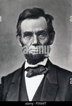 Abraham Lincoln . Les chercheurs et les passionnés de croire ce portrait d'Abraham Lincoln, prise le 8 novembre 1863, onze jours avant son célèbre discours de Gettysburg, pour être le meilleur photographie de lui jamais prise. Le personnage de Lincoln a été particulièrement difficile à capturer en images, mais Alexander Gardner's close-up portrait, tout à fait novatrice en contraste avec le typique style portrait en pied, se rapproche le plus de la préservation de l'expressive des contours du visage de Lincoln et son regard pénétrant. 8 novembre 1863. P. Moïse, peut-être une de riz Gardner's anciens assistants, copyrighted ce portrait en t Banque D'Images