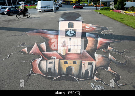 Le graffiti illustrant la célèbre tour du Conseil (Turnul Sfatului) par Cristian Membre Truca à Sibiu, Roumanie. Banque D'Images