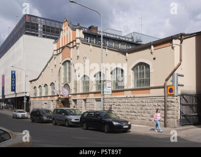 Marché de Tampere Hall ouvert en 1901 et est toujours un centre-ville animé de fine foods et petits restaurants vue extérieure du bâtiment Art Nouveau finlandais Banque D'Images