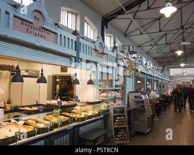 Marché de Tampere Hall ouvert en 1901 et est toujours un centre-ville animé de fine foods et des petits restaurants, des stands de nourriture et l'Art nouveau (Finlande) Banque D'Images