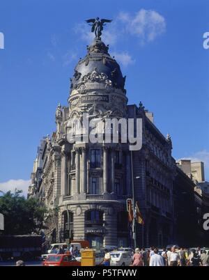 EDIFICIO METROLIS SITUADO EN LA ESQUINA CALLE ALCALA CABALLERO DE GRACIA CONSTRUIDO ENTRE 1907 Y 1911. Auteur : FEVRIER JULES Y RAYMOND. Emplacement : EDIFICIO METROPOLIS, ESPAGNE. Banque D'Images