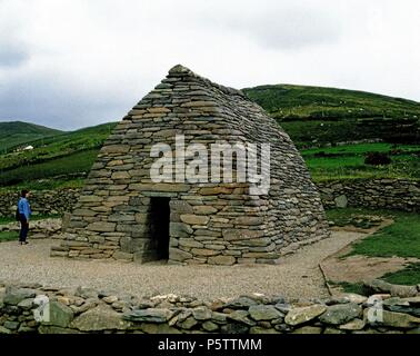 IGLESIA-S VI/IX PALEOCRISTIANO-PIEDRA SIN ARGAMASA-PUERTO DE SMERWICK. Emplacement : L'oratorio, GALLARUS DINGLE. Banque D'Images