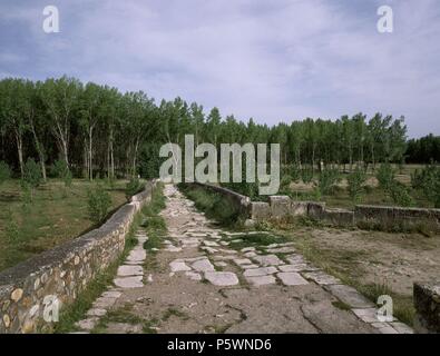 CALZADA ROMANA. Lieu : extérieur, TALAMANCA DEL JARAMA. Banque D'Images