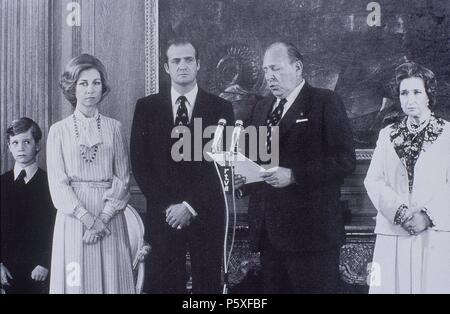 DISCURSO DE ABDICACION DE DON JUAN, 14 de mayo de 1977. Lieu : PALAIS DE LA ZARZUELA, À MADRID. Banque D'Images