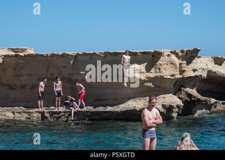 MALTE Marsaxlokk Piscine Saint Pierre Banque D'Images