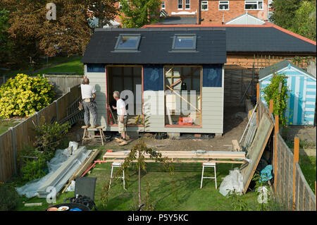 La construction d'un studio dans un jardin Herne Bay Kent UK Banque D'Images