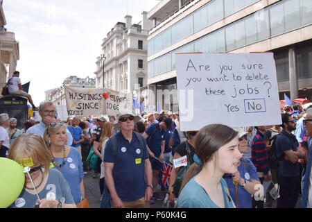 Démo, anti Brexit London 23 Juin 2018 Royaume-Uni. Campagne pour un vote du peuple sur l'accord final Brexit. Banque D'Images