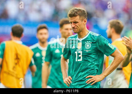 Allemagne - Corée du sud, football, Kazan, 27 juin 2018 Thomas Mueller, DFB 13 Triste, Déçu, en colère, d'émotions, de déception, de frustration, frustration, tristesse, désespoir, désespoir, ALLEMAGNE - RÉPUBLIQUE DE CORÉE 0-2 FIFA World Cup 2018 la Russie, Groupe F, de la saison 2018/2019, le 27 juin 2018 K un stade z a n - a r e n a à Kazan, Russie. © Peter Schatz / Alamy Live News Banque D'Images