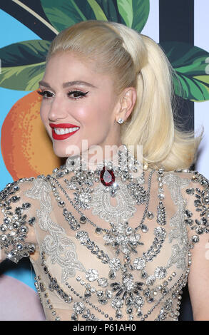 Las Vegas, NV, USA. 27 Juin, 2018. GWEN STEFANI fait une apparition au "Gwen Stefani : Juste une fille' tapis rouge au Planet Hollywood Resort and Casino. Credit : Mjt/AdMedia/ZUMA/Alamy Fil Live News Banque D'Images