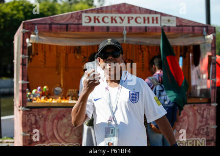 Un ventilateur en Angleterre avant la Coupe du Monde 2018 Groupe G match entre l'Angleterre et la Belgique au stade de Kaliningrad le 28 juin 2018 à Kaliningrad, Russie. (Photo de Daniel Chesterton/phcimages.com) Banque D'Images