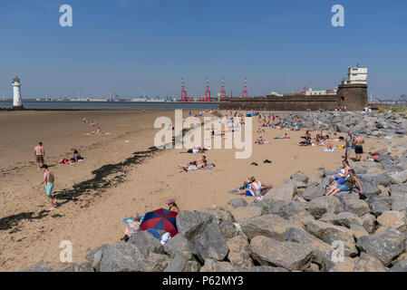 Perchaude Rock New Brighton. Nord-ouest de l'Angleterre. Banque D'Images