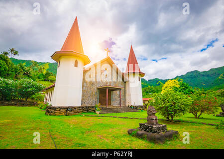 Dans l'église, village Hatiheu Nuku Hiva, Marquises, Polynésie française Banque D'Images