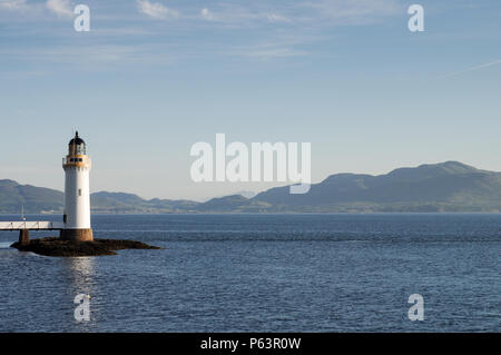 Belle Rubha nan Gall Phare près de Tobermory sur l'île de Mull en Ecosse Banque D'Images