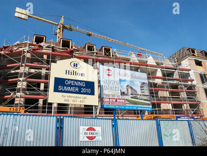 Hilton hotel en construction dans le quartier de la vieille ville de Gdansk, Pologne Banque D'Images