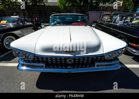 BERLIN - Mai 06, 2018 : berline Buick Lesabre (première génération). Oldtimertage Berlin-brandebourg (31ème jour). Oldtimer Berlin-brandebourg Banque D'Images